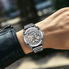 石英表;机械表;电子表