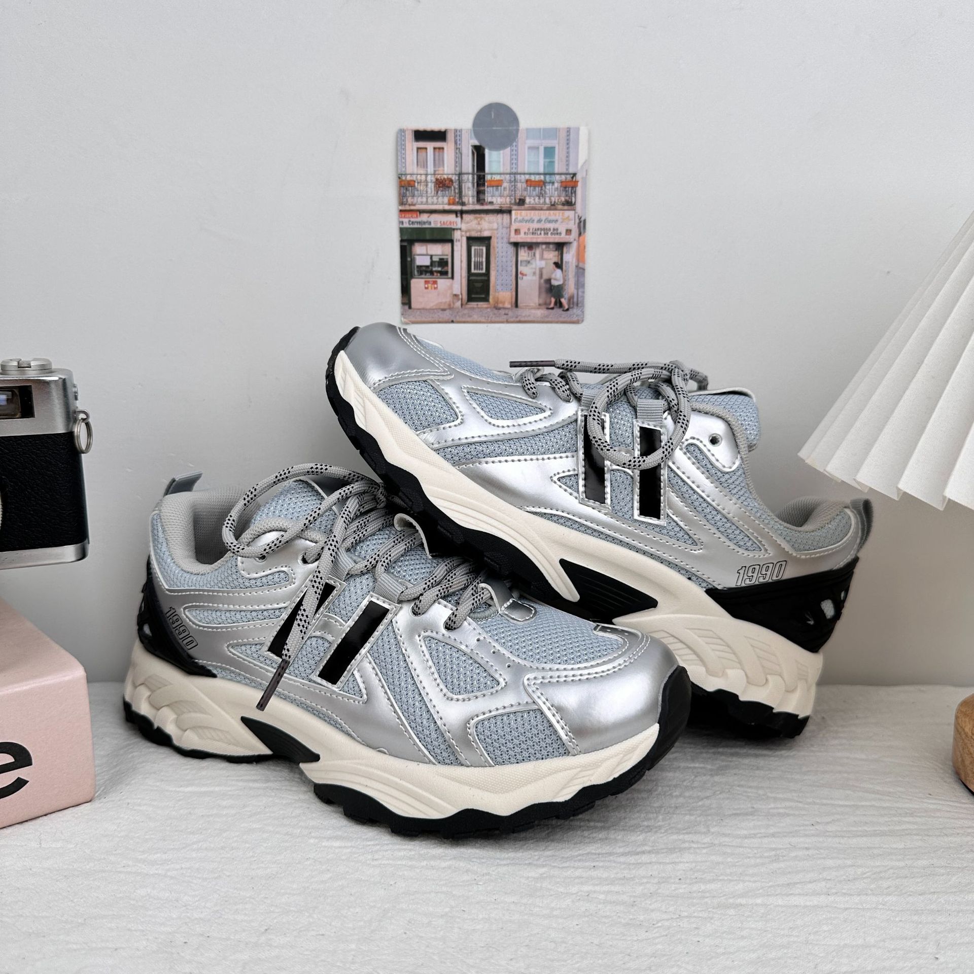 Yuanbo zapatos de papá y mujer 2025 otoño nuevo estilo versátil malla transpirable de fondo grueso elevados zapatos deportivos casuales