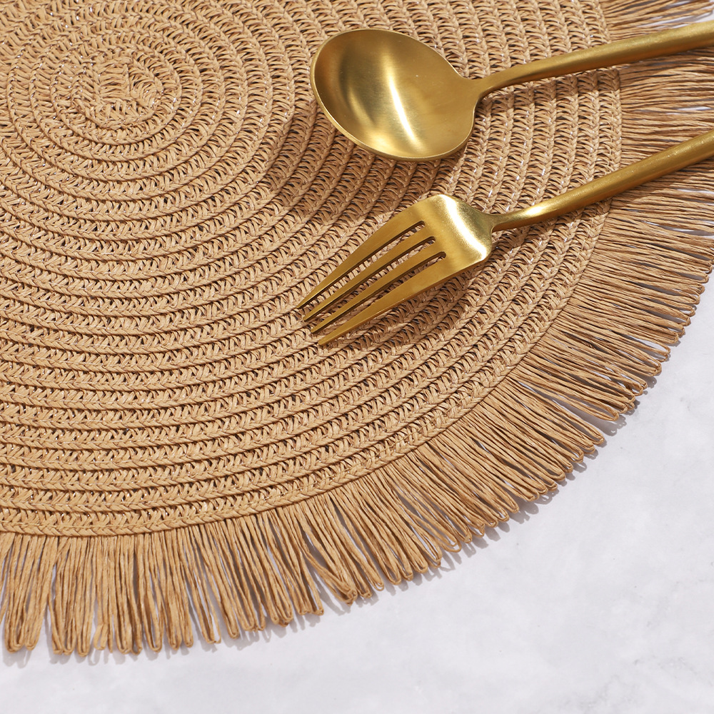 Alfombrilla de mesa 2025 nuevo estilo borla redonda trenza de papel almohadilla de aislamiento térmico estilo bohemio restaurante occidental alta sensación simple mantel