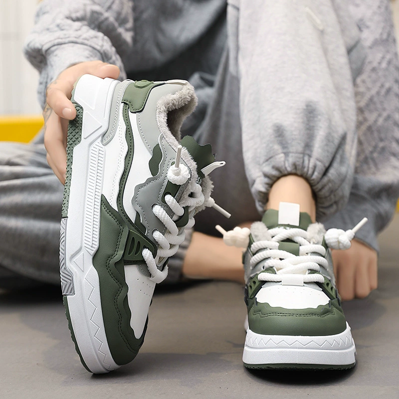 2024 зимняя новая бархатная утолщенная обувь мужская обувь ниша толстая подошва теплая обувь студенческая спортивная повседневная обувь взрывается
