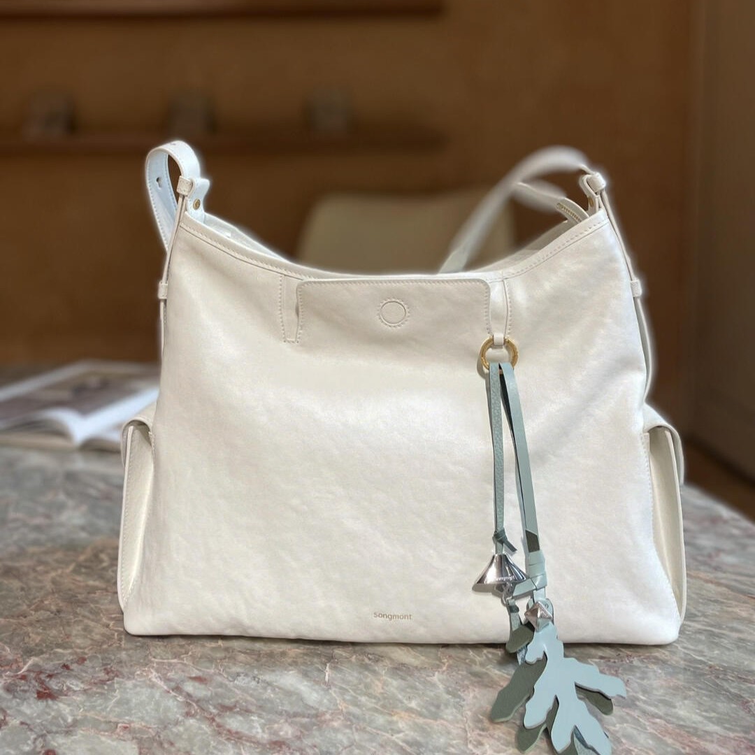 노래 추적 시리즈 호보 가방 흰색 야채 무두질 소 가죽 어깨 슬렁 부드러운 가방을 가진 LI NA