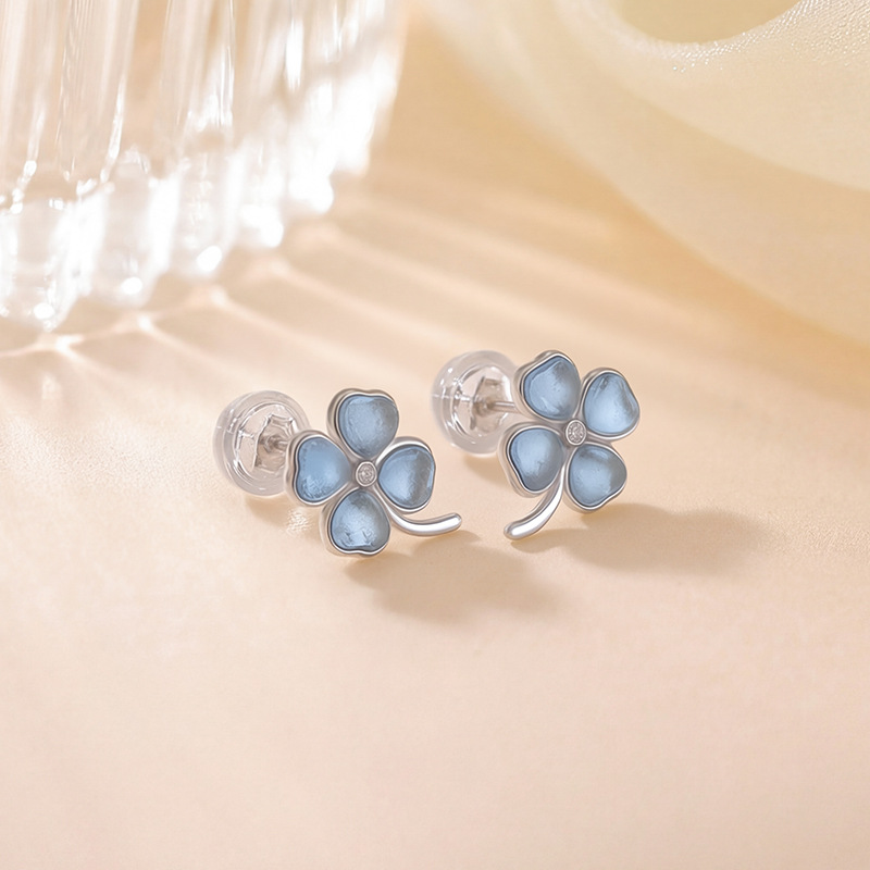 Bông tai cỏ bốn lá bạc 925 đính đá phong cách đơn giản sang trọng — Cặp đôi