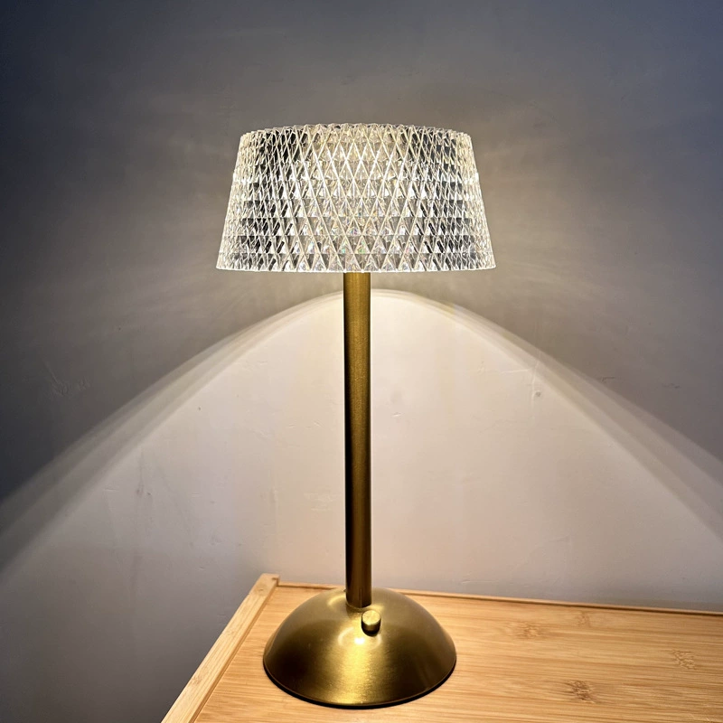 Точечная трансграничная скандинавская светодиодная металлическая настольная лампа в стиле ретро, декоративная атмосфера, лампа-бар, европейский стиль, доступный роскошный ночник для спальни