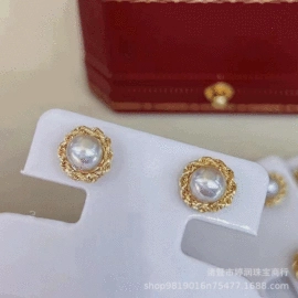 天然珍珠项饰;天然珍珠耳饰;其他珍珠饰品
