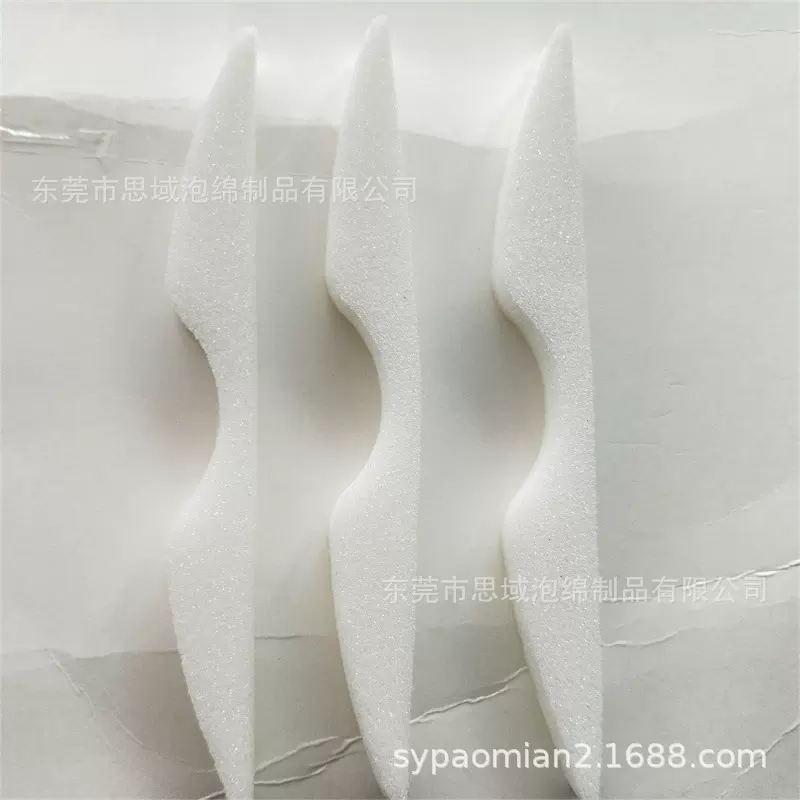 厂家批发防雾气哈气口罩鼻梁条自粘一次性口罩高密度回弹海绵条