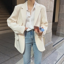 高级感白色西装外套女2024新款炸街小个子休闲西服套装上衣