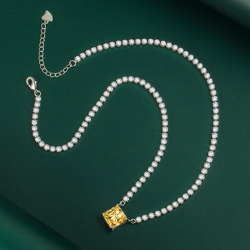 Fashion Geometric Copper Inlay Zircon Pendant Necklace 1 Piece