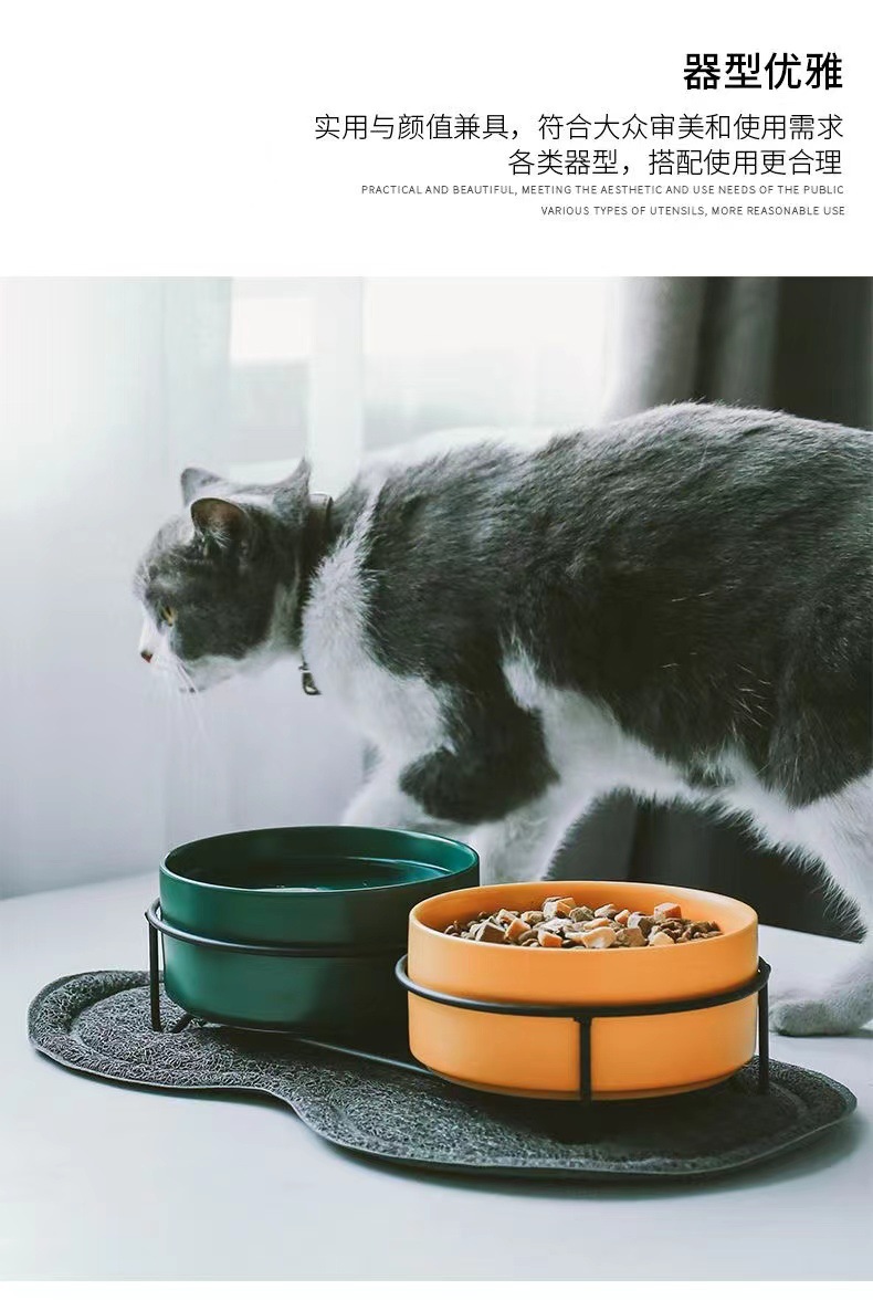 Fábrica al por mayor mascota gato y perro tazón de comida integrado de una pieza Cuenca para beber antidetonantes doble tazón de arroz cerámica suministros para mascotas