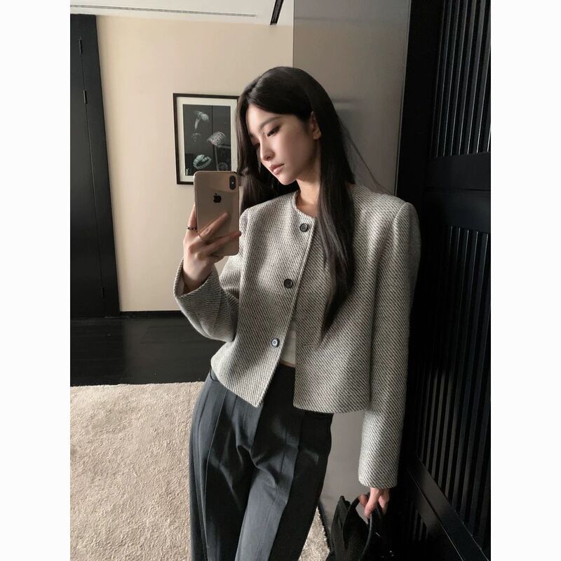 春秋新款复古圆领单排扣上衣女条纹宽松小香风外套女年轻简约时尚|undefined