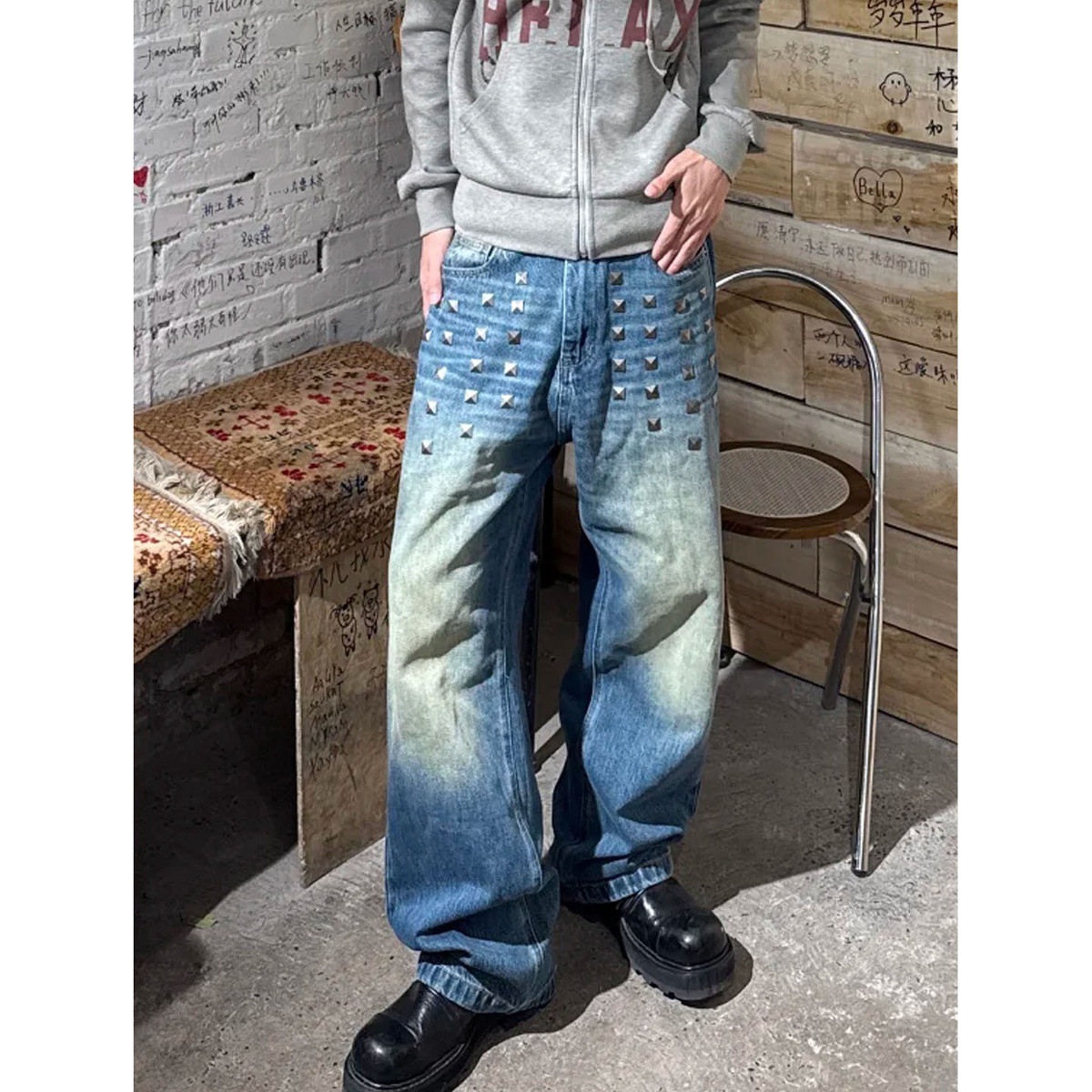 Vintage Washed Baggy Jeans For Men & Women – Distressed Denim With Cat Whisker & Studded Details (Blue, S-3XL)​_mkmklike.com