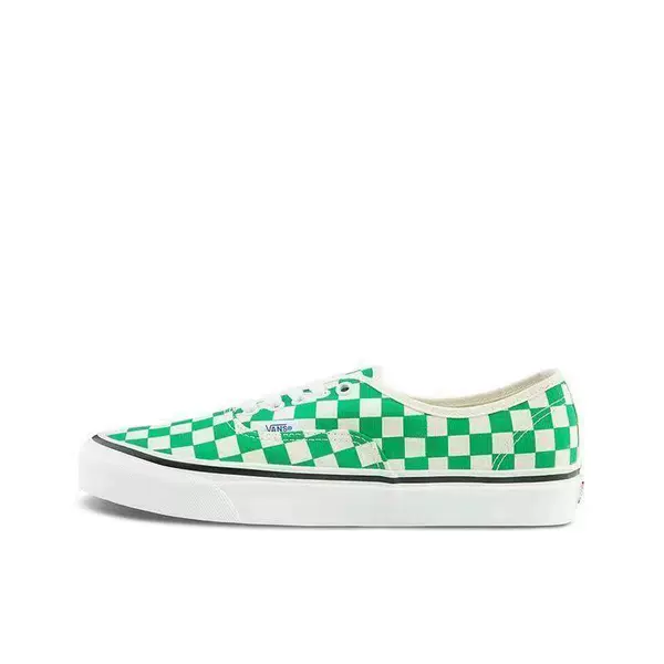 Anaheim green and white checkerboard is too large