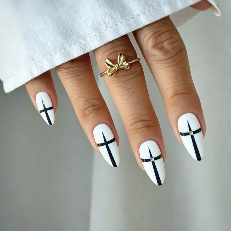 24 Pieces of Medium Almond-Shaped Manicure Nails, Normcore Cross-Wear Nails, Black and White Design Cross-Border Wholesale Nails