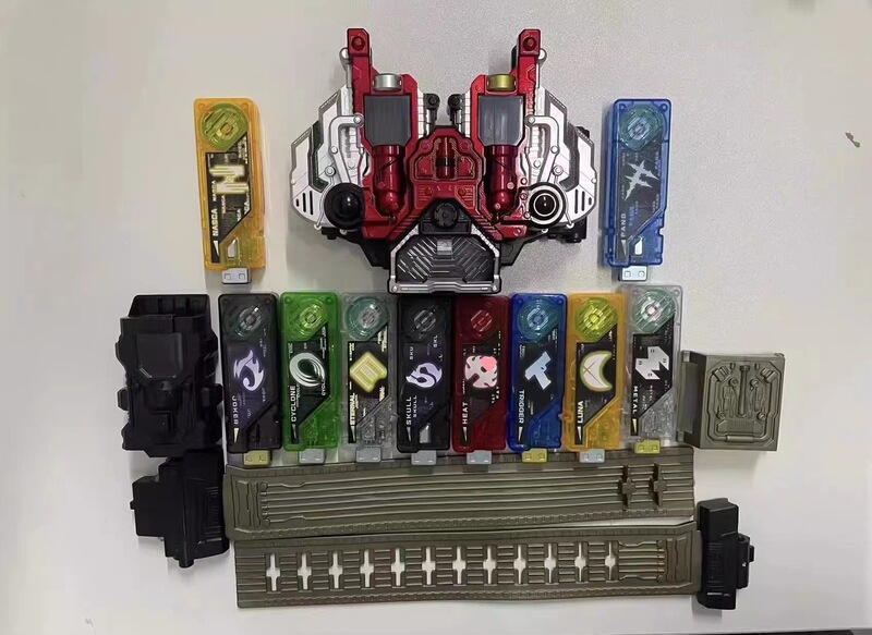 仮面ライダーベルトトランスフォーマーダブルアクティブバックル中国変更可能リンクメモリ疾風月神中国本土グローバル|undefined