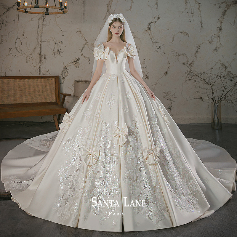 Vestido de novia de satén, nuevo modelo 2026 para novias, estilo vintage de alta gama, elegante y lujoso, con cola larga para mujer.