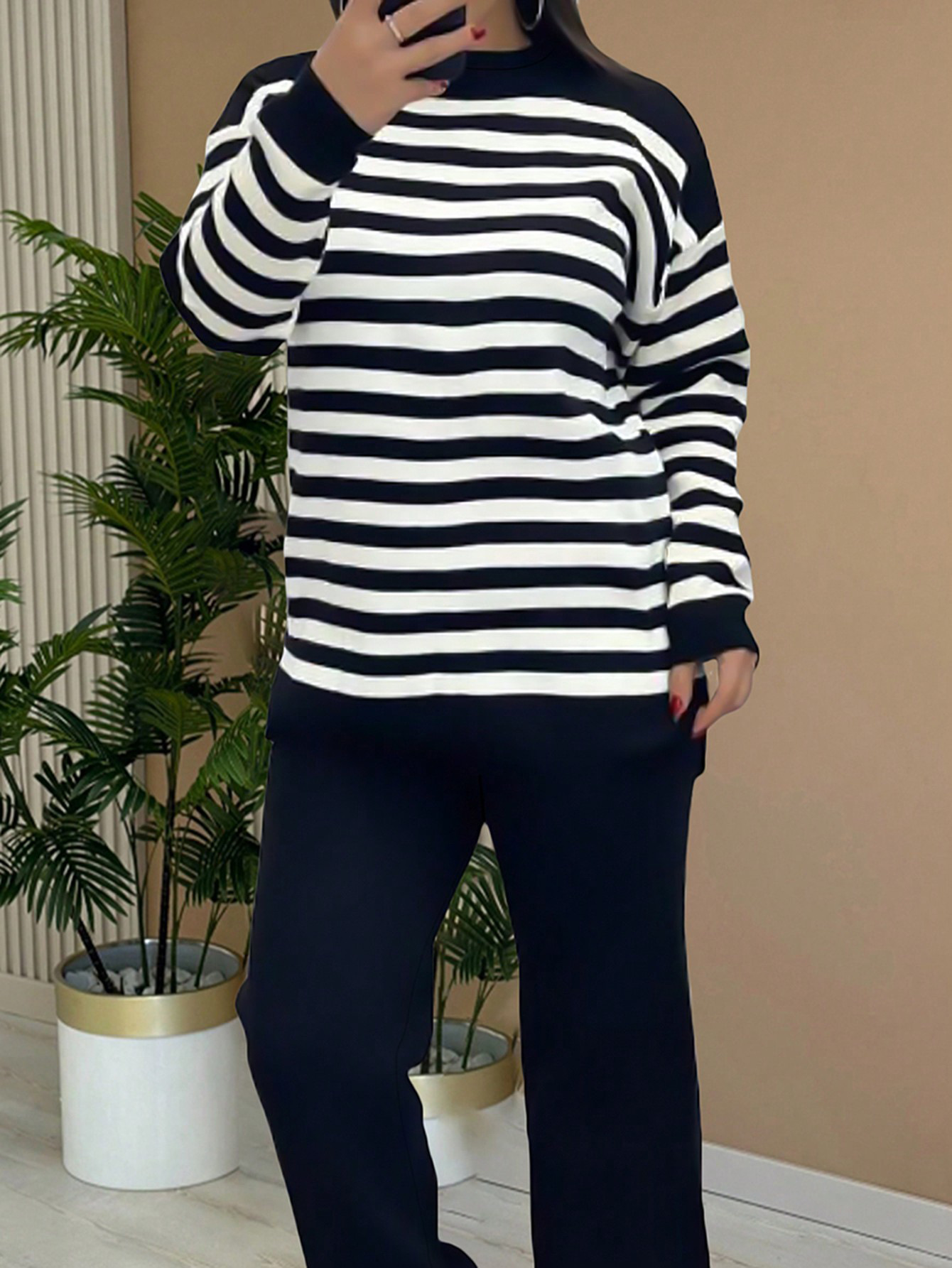 Women's Striped Color Block Two Piece Set Long Sleeve Crew Neck Top with Solid Color Bottom for Spring Autumn Winter_ecoleips.com