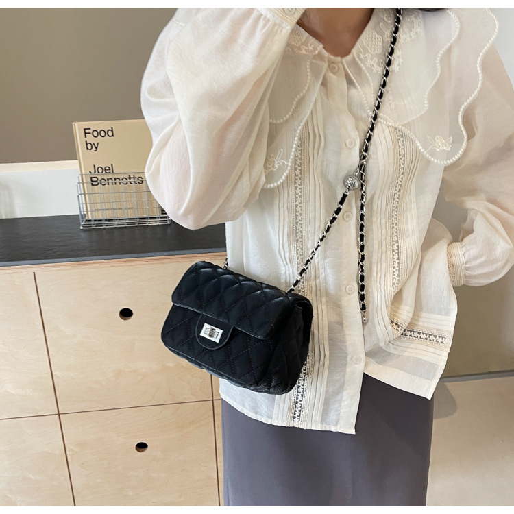 Diamond-shaped chain bag for women, 2025 new style, trendy and high-end fashion, versatile for spring and summer, single-shoulder crossbody bag, small square bag undefined