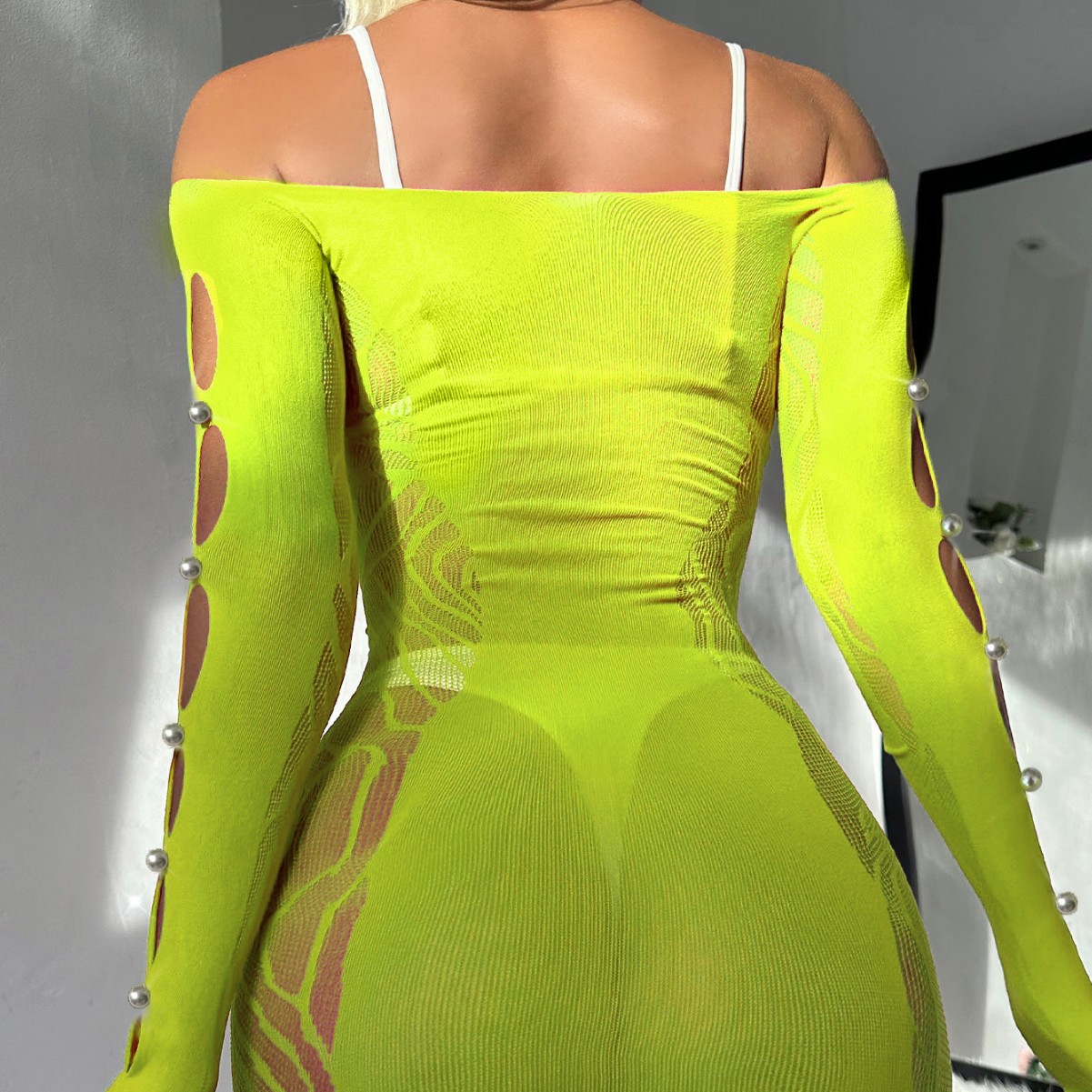 Vestido de Malla Sexy YD266 de Nylon y Spandex, Diseño Calado para Citas de Pareja image 5
