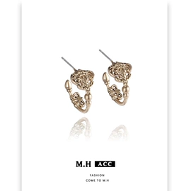 耳环;项链;戒指