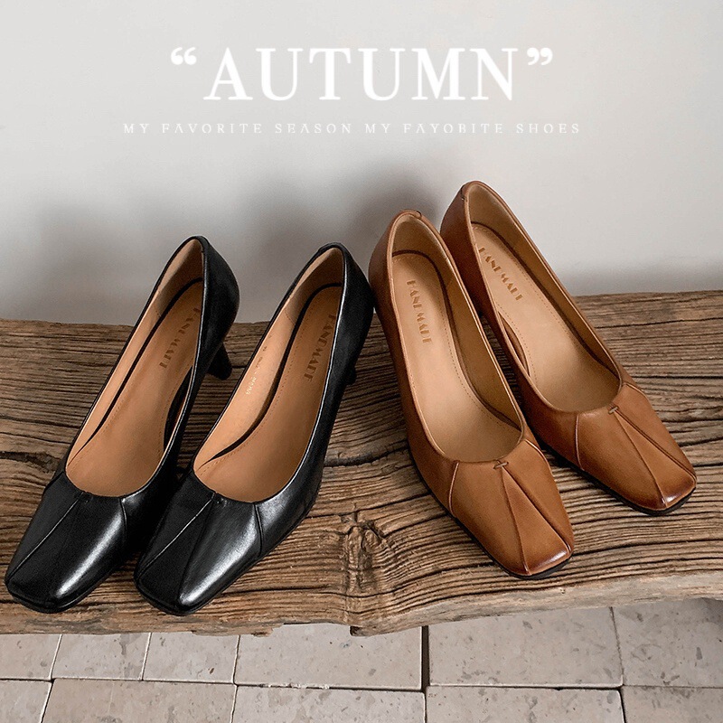 Niche designer ~ 7.5cm ~ 2025 spring and autumn new retro elegant shallow ins high documentary shoes