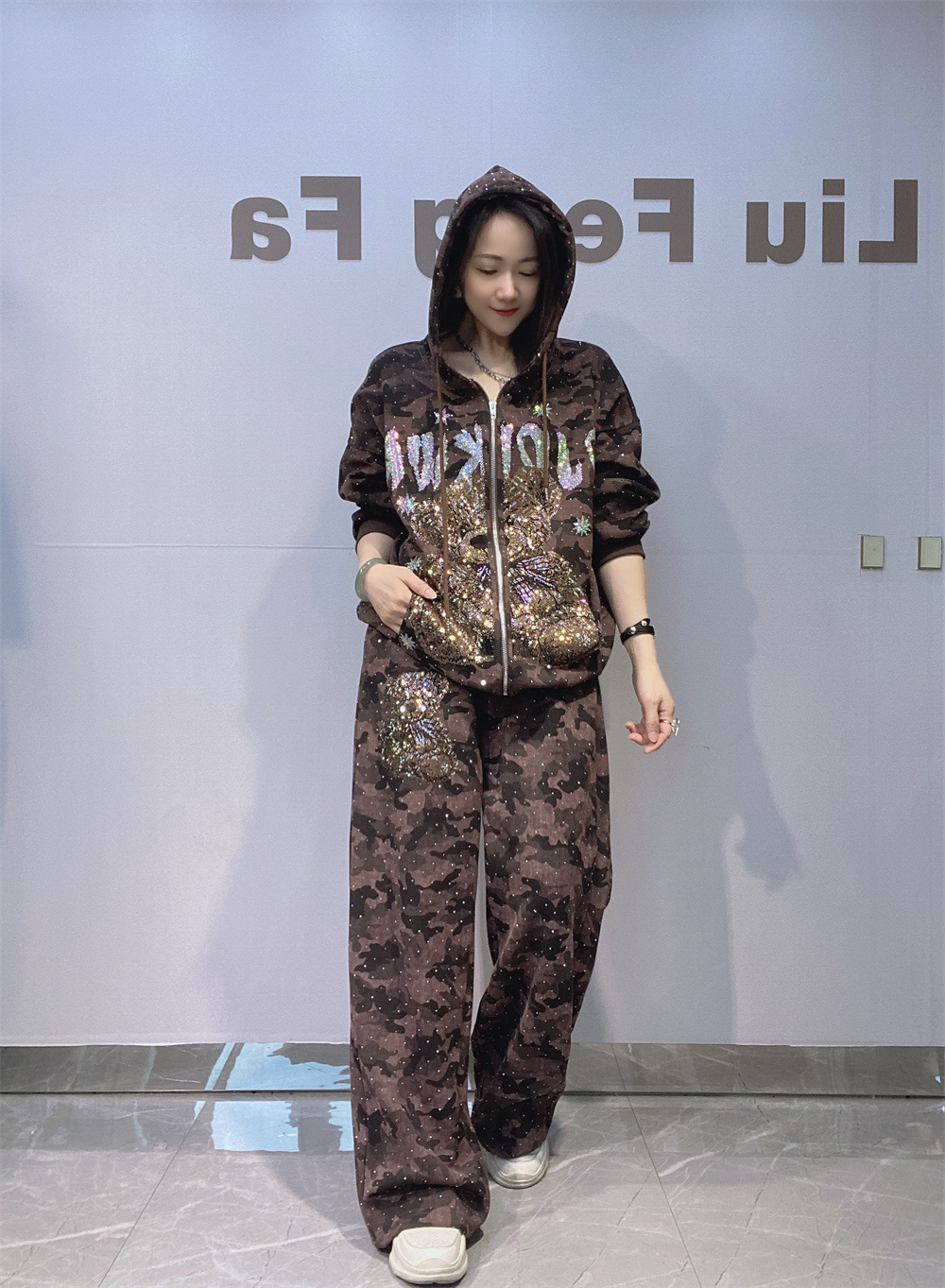 Camuflaje con cremallera cardigan de tamaño grande suéter conjunto de mujeres de otoño pesado artesanía pantalones rectos sueltos ropa deportiva al aire libre dos piezas set