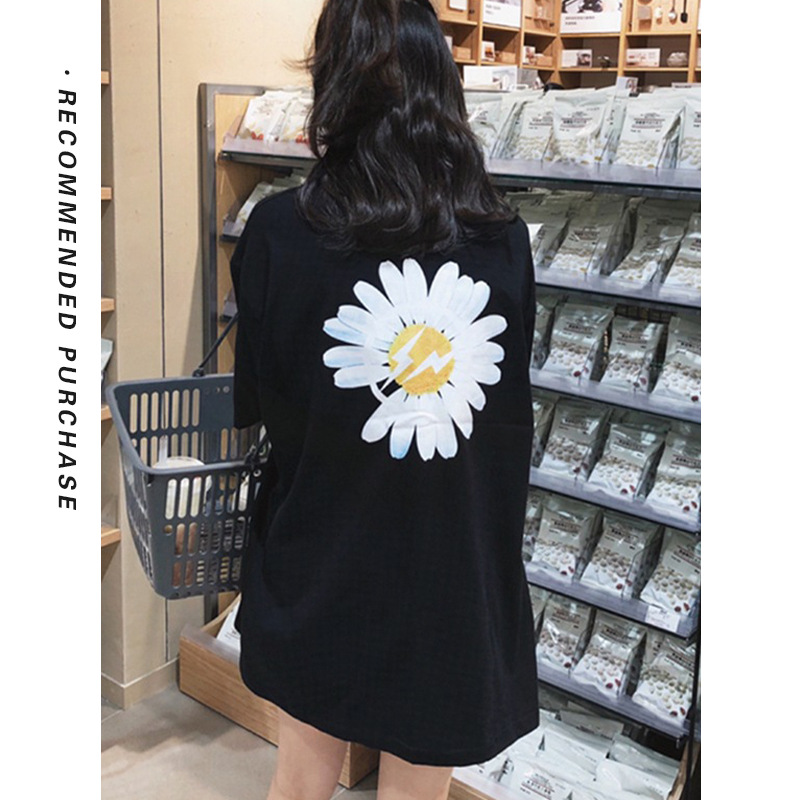 Spot QZL TYH back small daisy lighting profile loose men and women with paragraph T-shirt T071