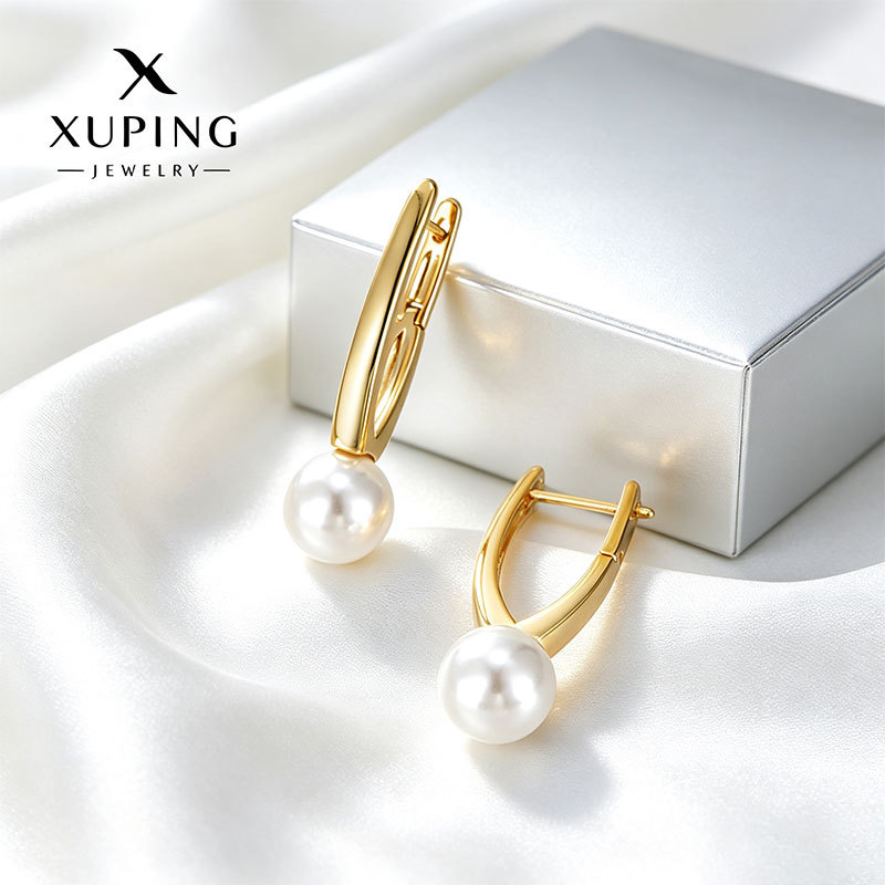 Xuping joyería de moda oro ligero lujo temperamento simple imitación de perlas nicho diseño personalidad auriculares al por mayor
