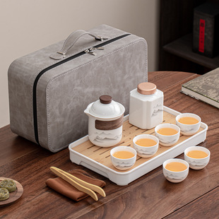 ˮīǧ�ｭɽ��ͱ�һ���ı���y��֬�����в�����b��˾�YƷlogo