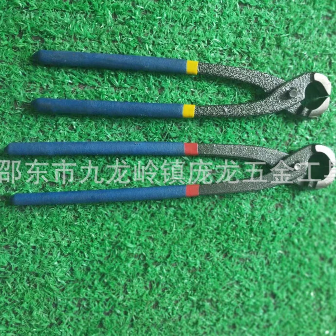 Producción y suministro de abrazadera de alambre abrazadera de nogal abrazadera superior abrazadera de aro abrazadera de alambre de plástico abrazadera de clavo abrazadera de alambre