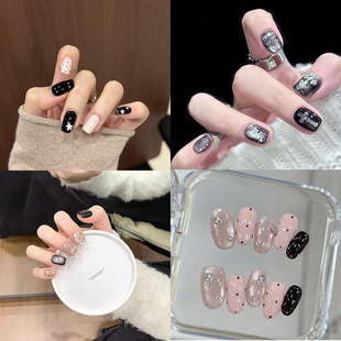 �nϵ�ֹ����׶̿�ڰ���ɫ���Ǵ����׺��s�@���ﶬ�߼���ins��Ƭ