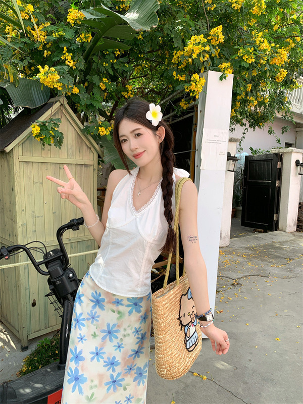 海边度假穿搭套装甜辣妹蕾丝挂脖吊带上衣女夏季碎花半身裙两件套|undefined