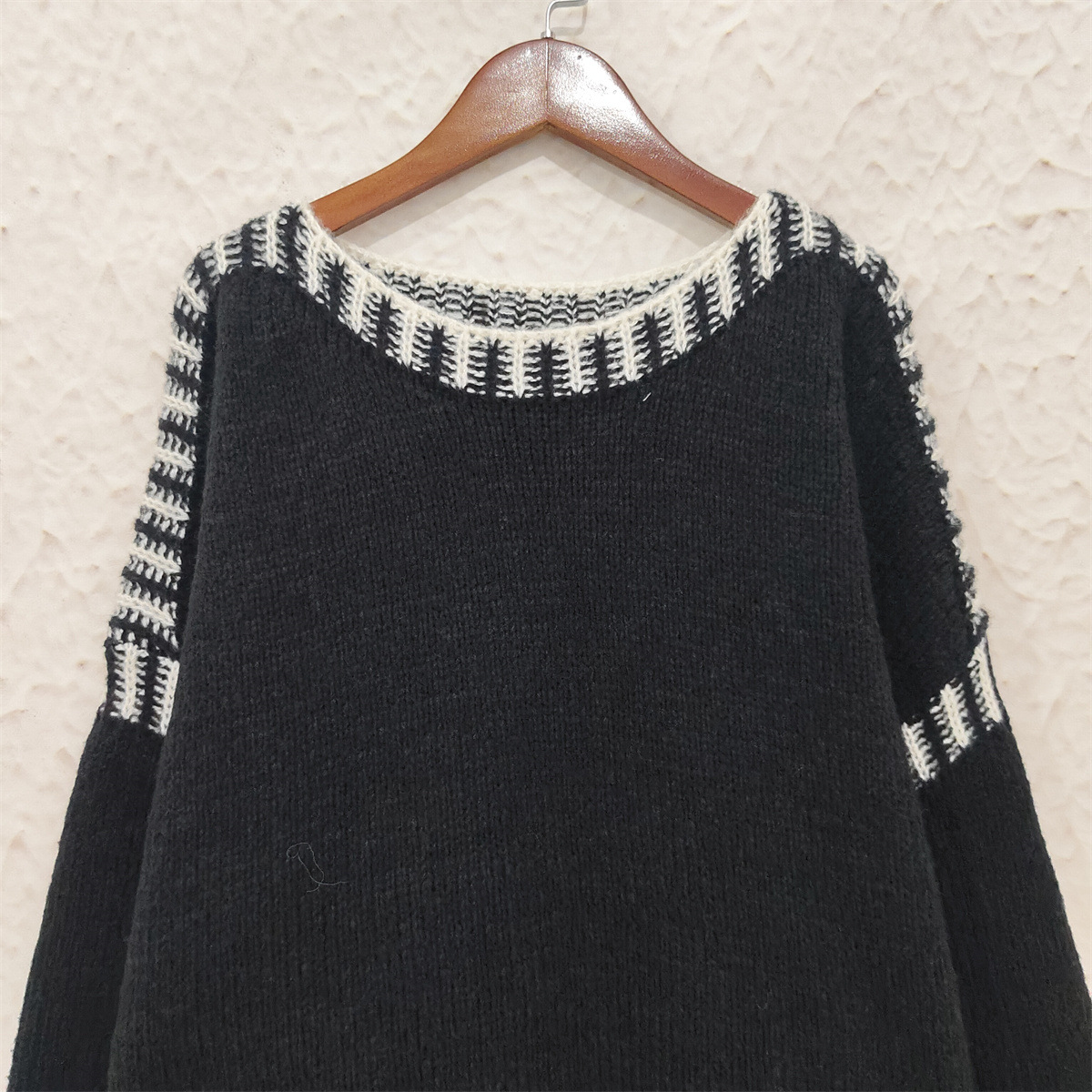 Women's Clothing Pullover Long Sleeved Casual Knitted Sweater_voghion.com