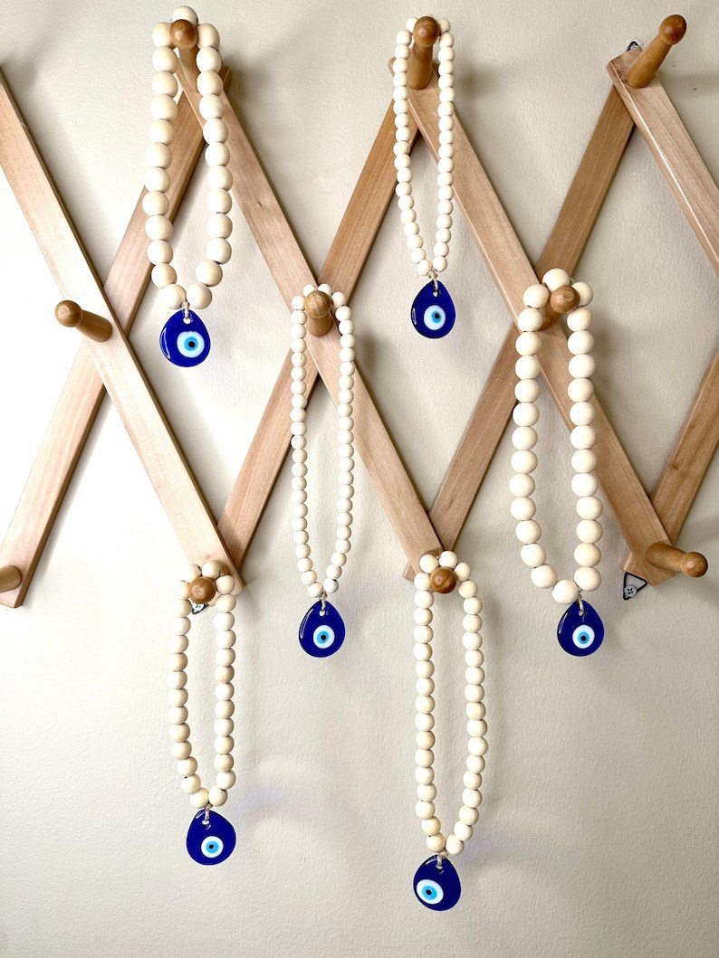Simple Nordic style wooden beads blue eye pendant devil's eye car interior pendant special wall interior decoration