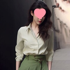 薄荷曼波风绿色女套装年新款多巴胺春天小衫厅里厅气绝美上衣