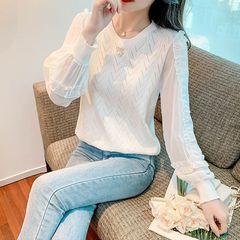 早春の新型婦人服のニットはシフォンの長袖の女性をつなぎ合わせます。