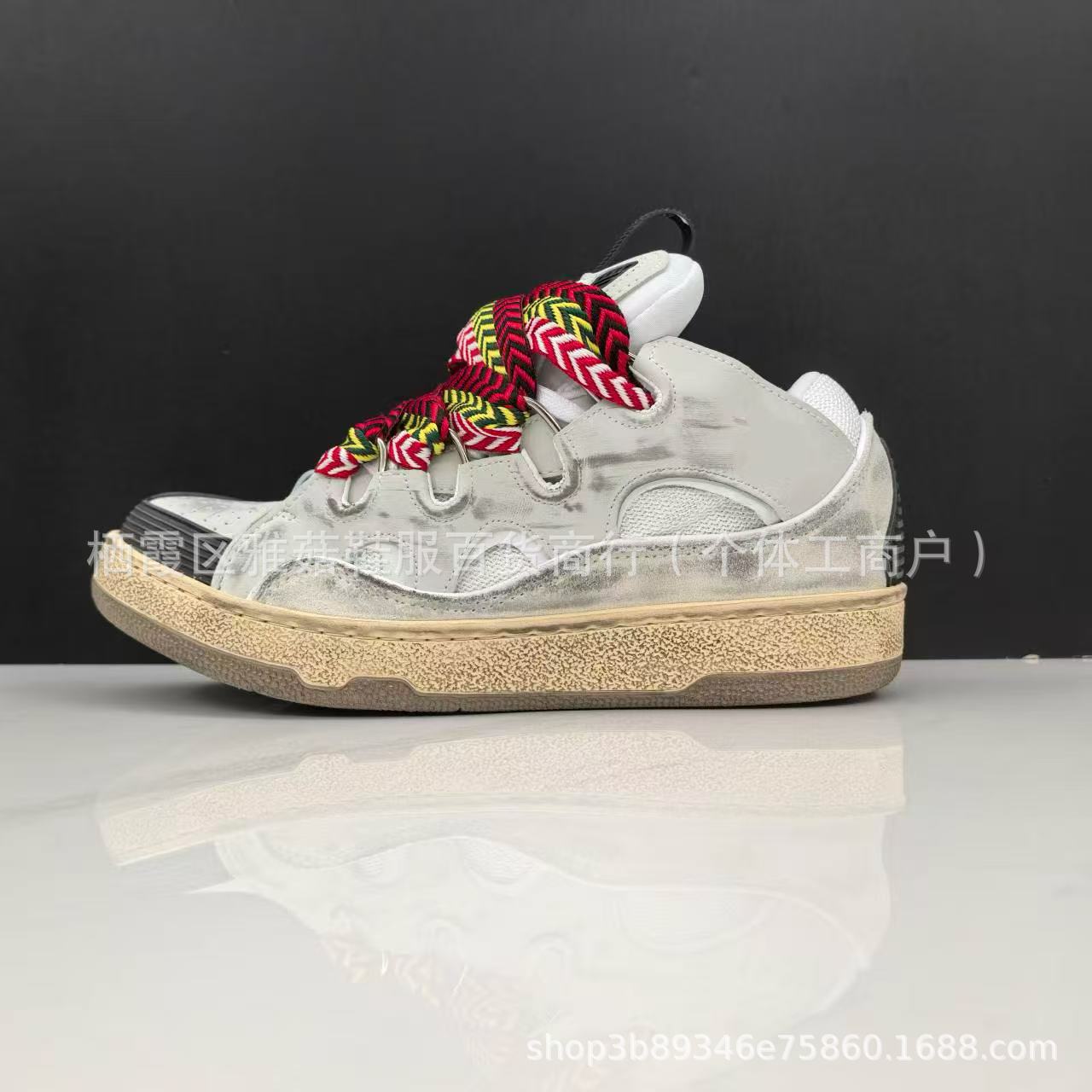 Nuevas zapatillas deportivas casuales unisex de la marca L para comercio exterior, con parches de cuero, cordones, estilo retro, graffiti y diseño de papá. image 32