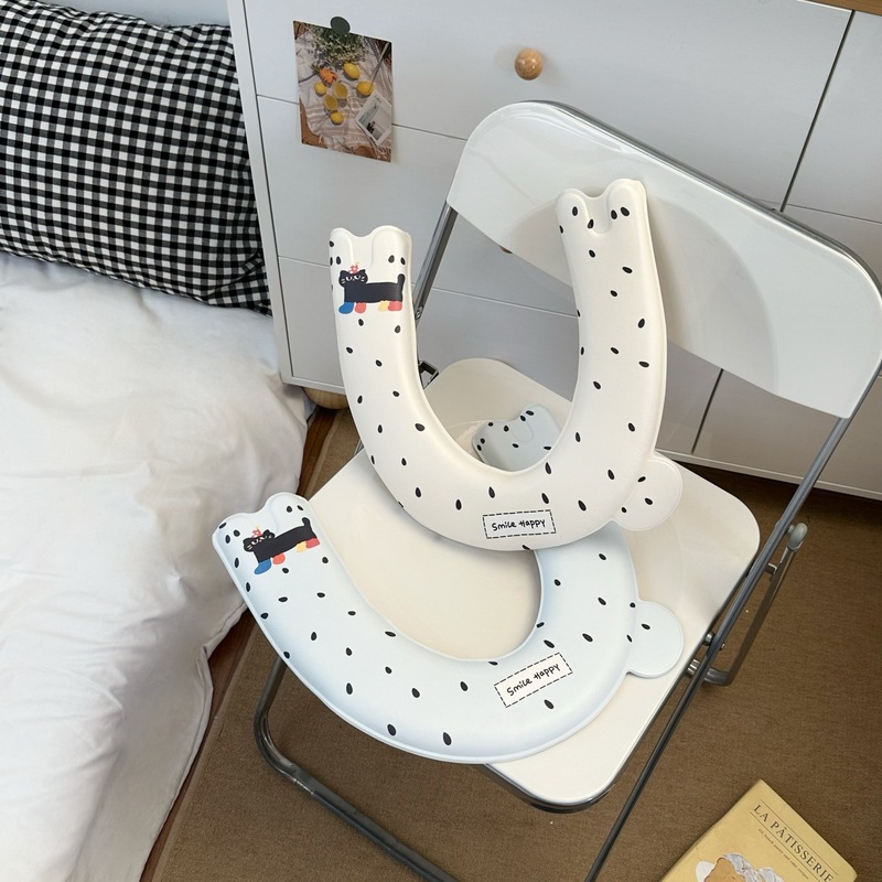 漫画 U 字型子猫トイレマットかわいいオールシーズン家庭用防水便座 EVA 粘着トイレマット|undefined