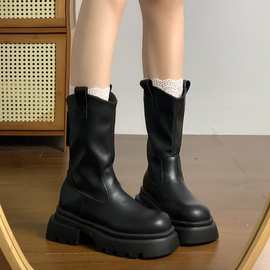 法式短筒马丁靴女士2025秋季新款超火时尚英伦风复古厚底瘦瘦靴子