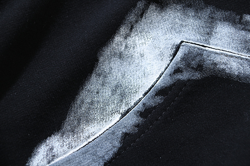 Undermycar Distressed Graffiti Musterdruck High Street Amerikanischer lockerer Kapuzenpullover für Herren- und Damenmode_voghion.com