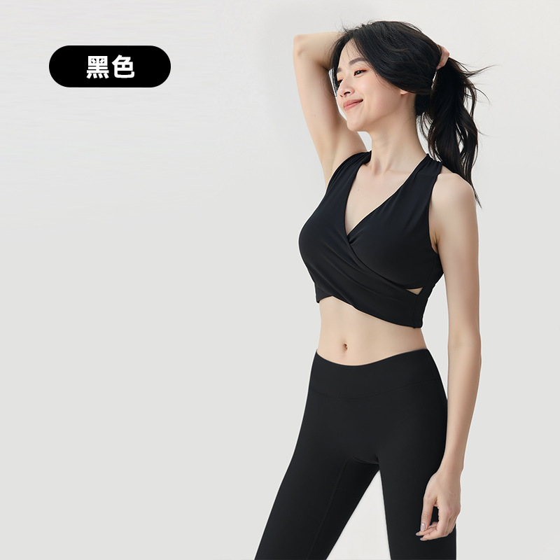 胸パッド付き女性用クロスボーダーホルターネックスポーツブラ、クロスストラップヨガトップ、万能ディープVバックノースリーブトップ|undefined