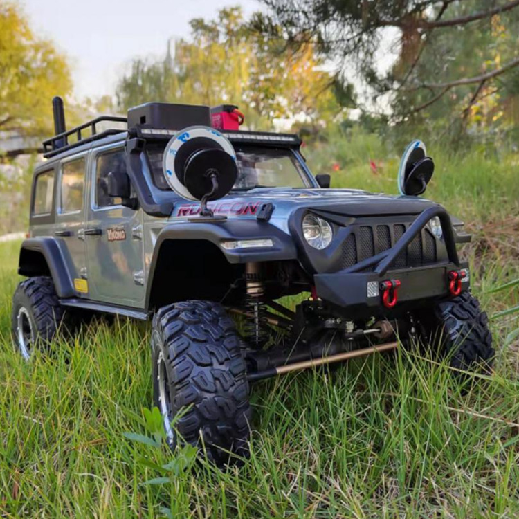 4G远程遥控车改装无线距离控制驾驶喊话网红直播实时监控摄像智能