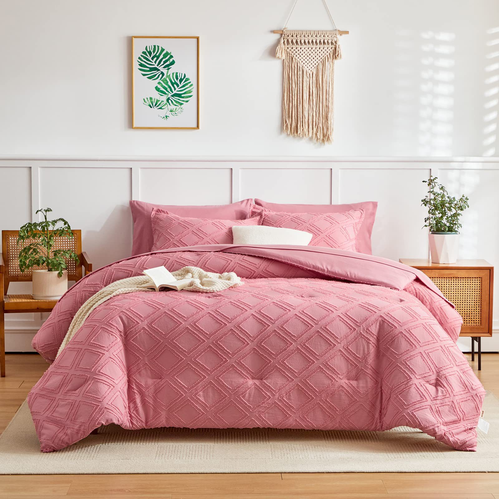 Pink Queen-7 Pieces-02.jpg