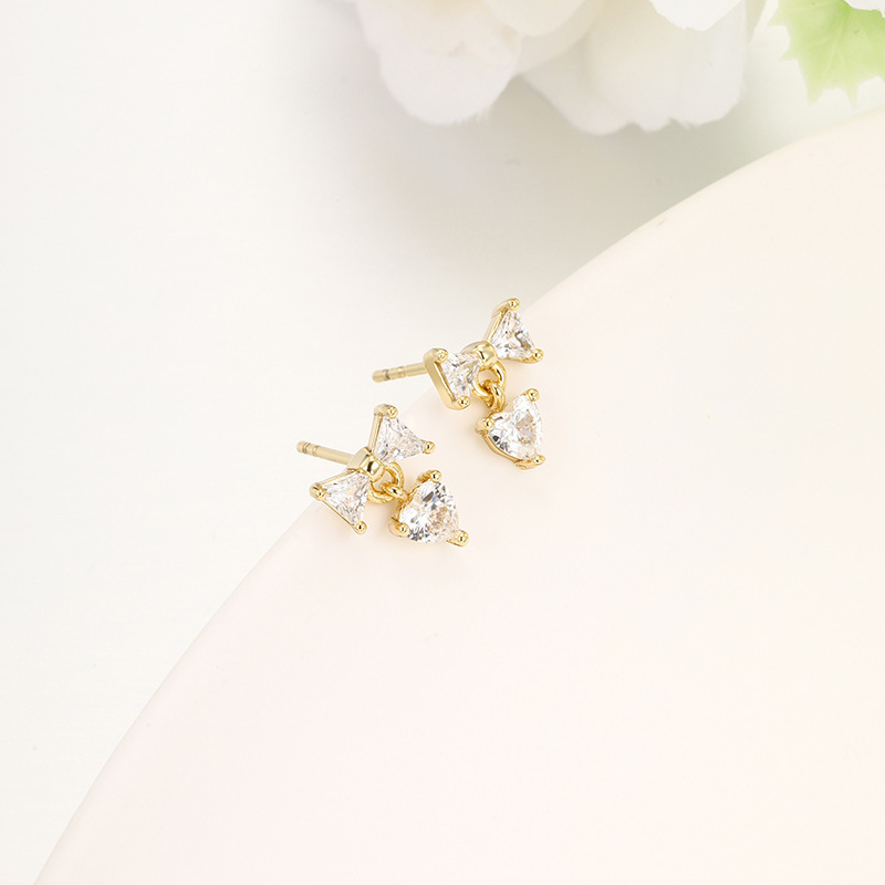 14K color Xuping joyería geometría estrella de amor auriculares de zircón ligero de lujo nicho sensación de mujer