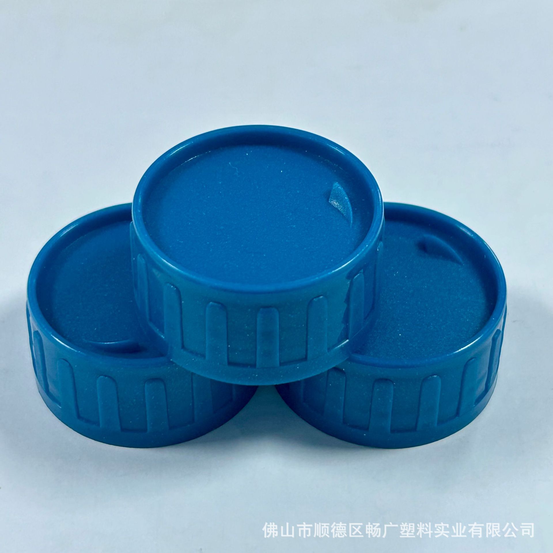 塑料瓶盖厂家直供38牙带尖旋盖拧盖 可放热感应垫片 不漏液PP盖子