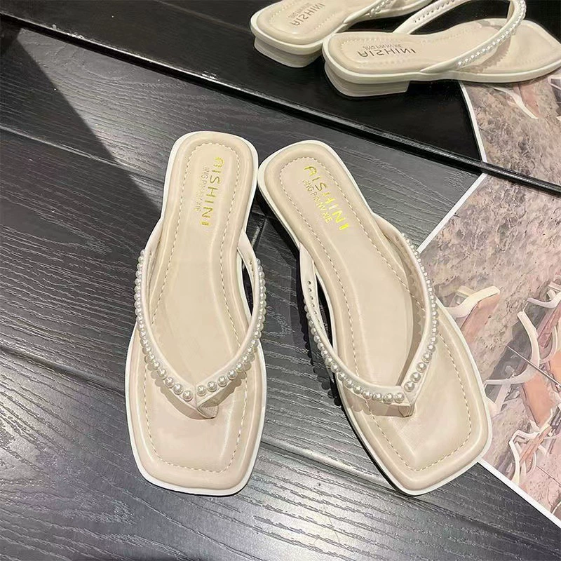 Женские летние пляжные шлепанцы 2025 года, новая модель в стиле фей, интернет-хит, с квадратным носком, стразами и толстым каблуком