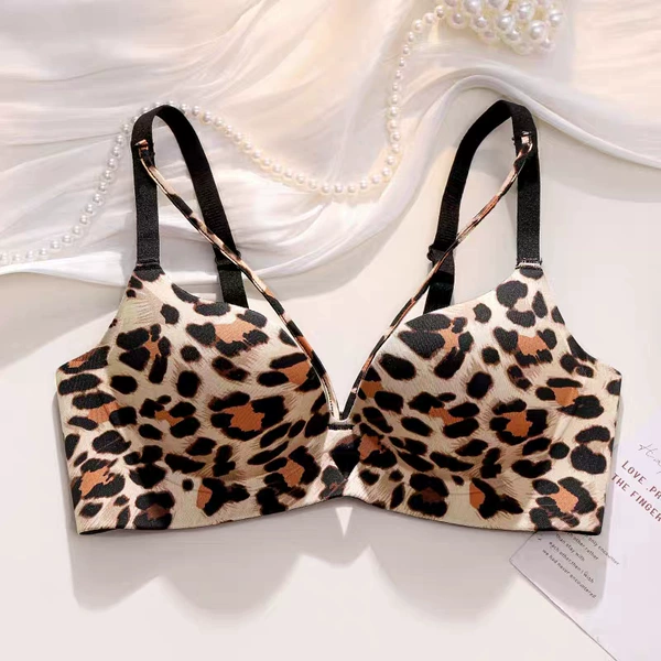 Leopard single piece