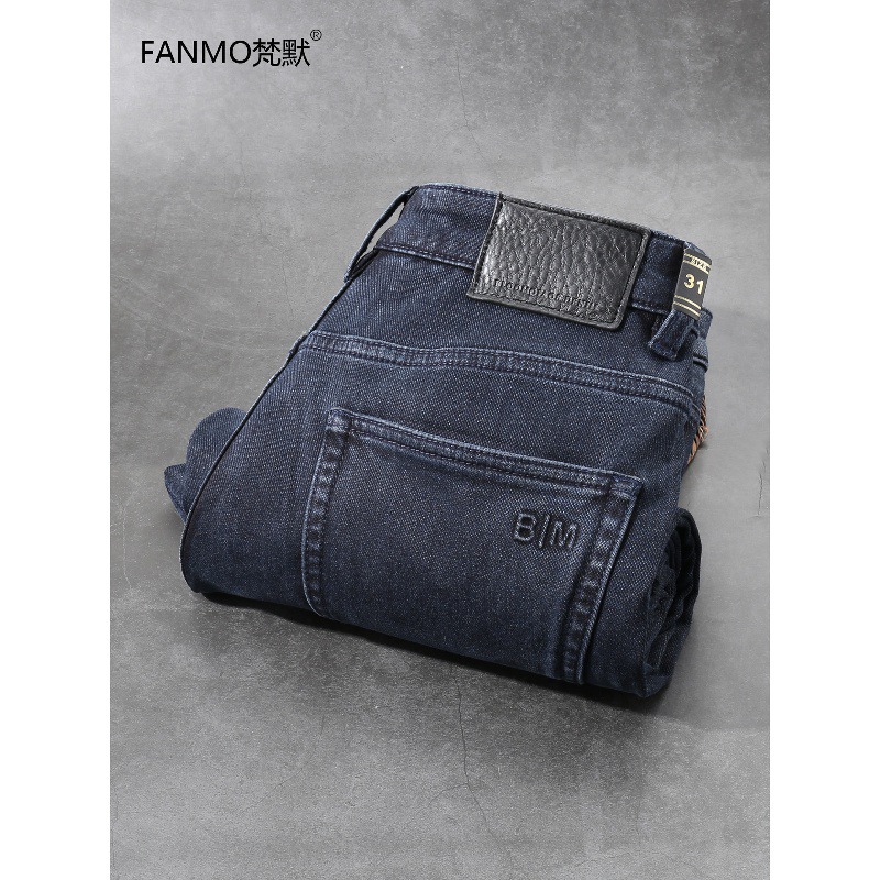 2026 autumn and winter collection: thick, high-end fabric, skin-friendly, comfortable, and stretchy denim pants for men, featuring a straight-leg, loose fit, mid-to-high waist, and a deep crotch design