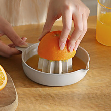 柠檬手动榨汁机按压式果橙压榨器 便携果蔬榨汁杯水果脱水挤压器