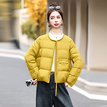 圆领宽松轻薄羽绒服女2025冬新款小个子时髦保暖白鸭绒外套YF2677
