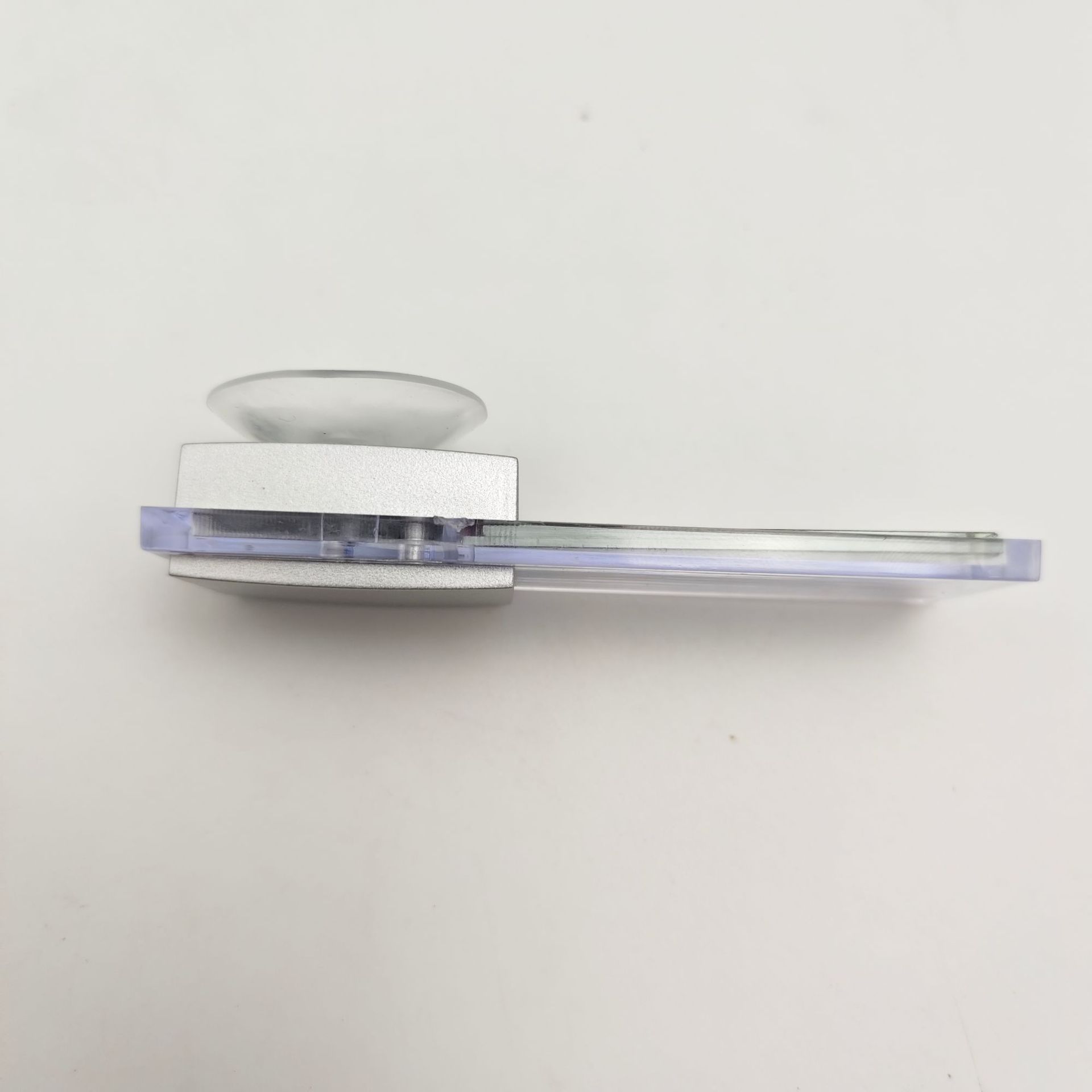 Suction Cup Electronic Clock for Display, Glass Time Display, Car Accessories, LCD Car Electronic Clock, Thermometer Display