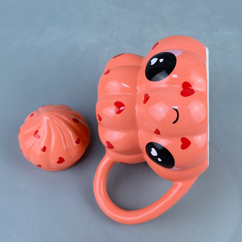 Pink Love Smiley Pagoda Azúcar Taza de cerámica con tapa Taza de café de caca caliente de Amazon Regalo de cumpleaños